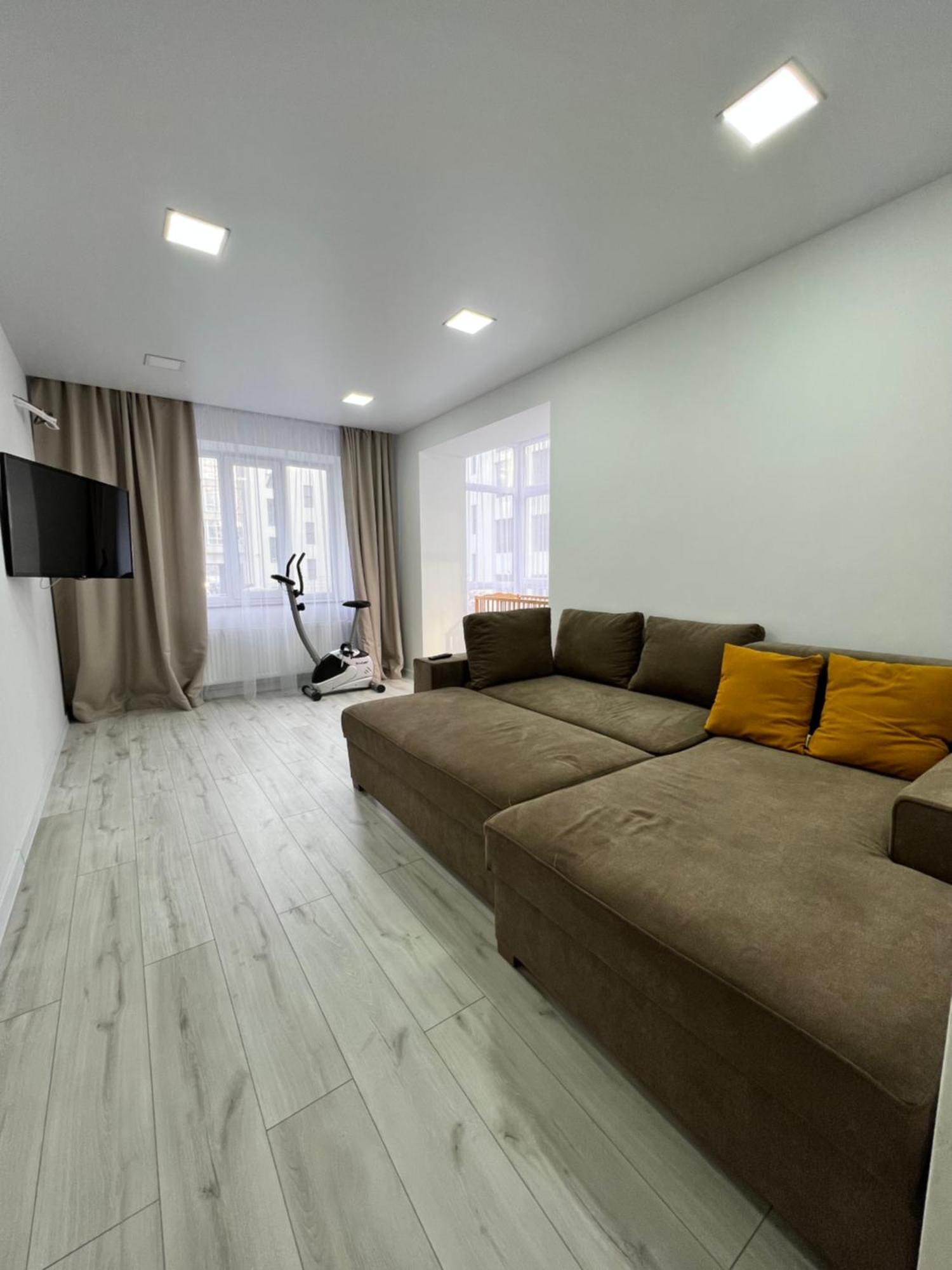 Gold Apartment Vysochana18 Iwano-Frankiwsk Zewnętrze zdjęcie